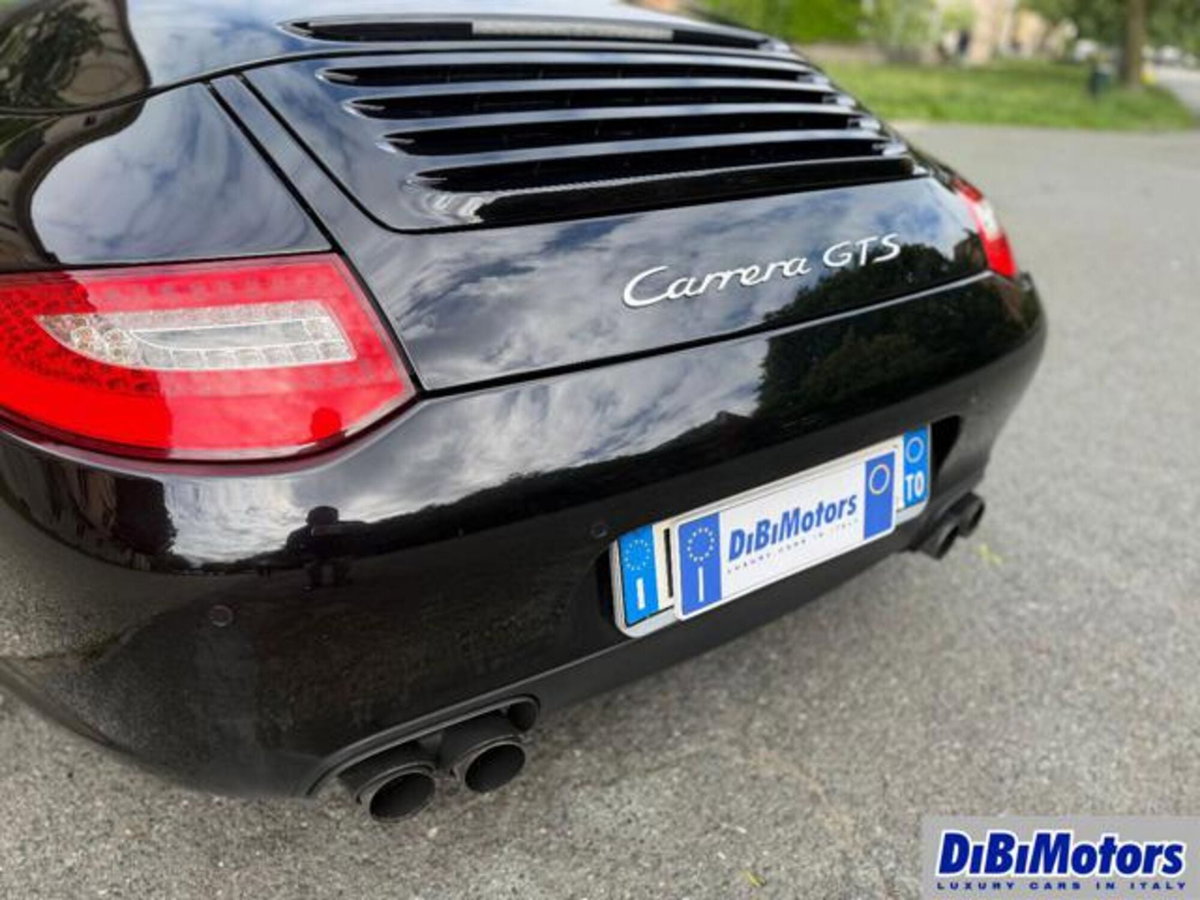 Porsche 911 Cabrio Carrera 4 GTS (9)