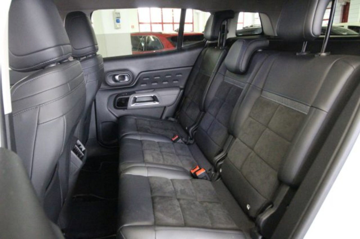 Citroen C5 Aircross Aircross Hybrid 225 E-EAT8 Shine (12)