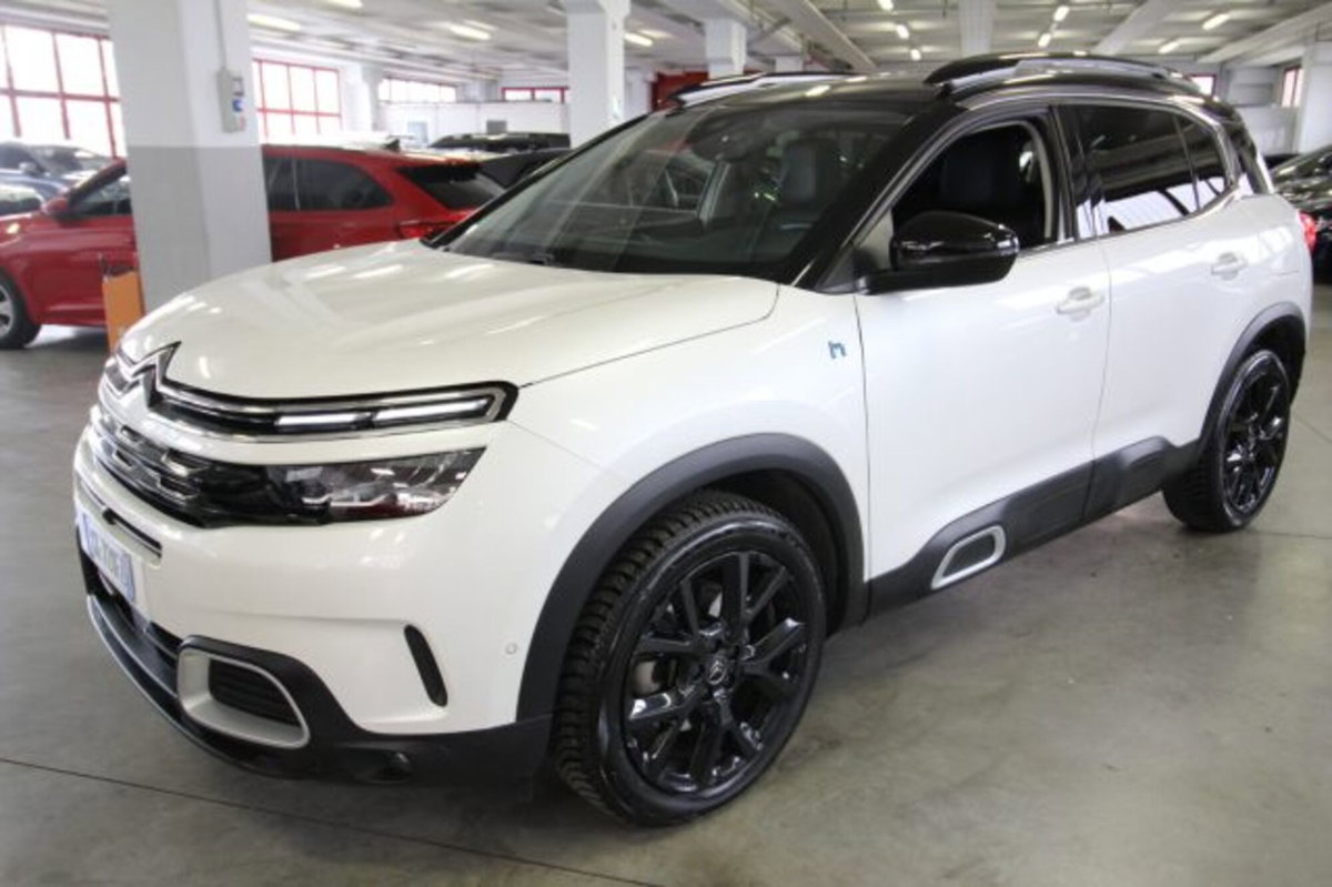 Citroen C5 Aircross Aircross Hybrid 225 E-EAT8 Shine (2)