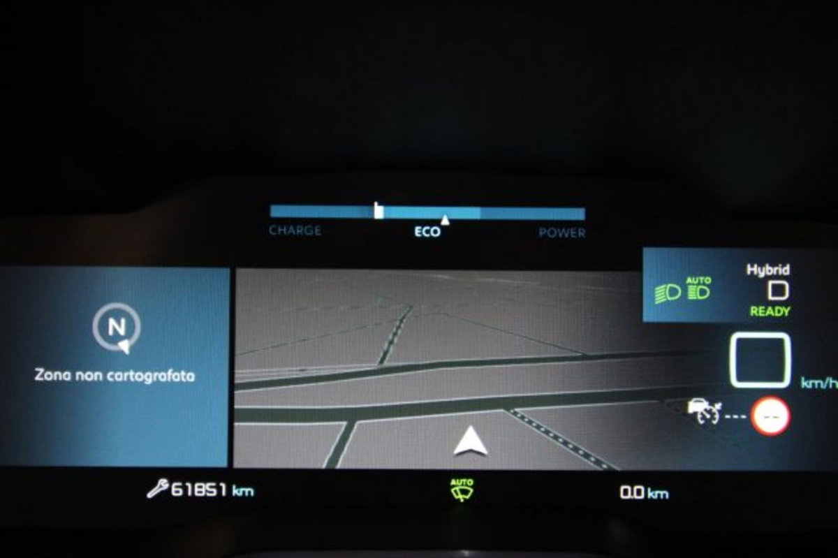 Citroen C5 Aircross Aircross Hybrid 225 E-EAT8 Shine (8)