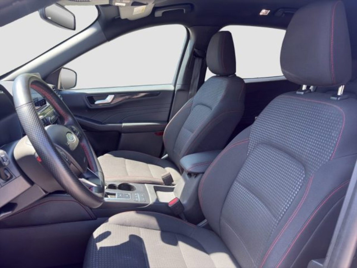 Ford Kuga 2.5 Plug In Hybrid 225 CV CVT 2WD ST-Line (9)