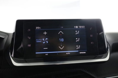 Peugeot 2008 BlueHDi 130 S&S EAT8 Allure Pack (11)