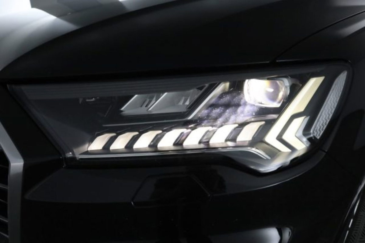 Audi Q7 50 TDI quattro tiptronic Sport (10)