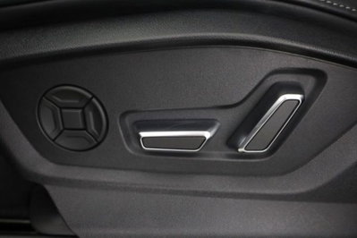 Audi Q7 50 TDI quattro tiptronic Sport (16)