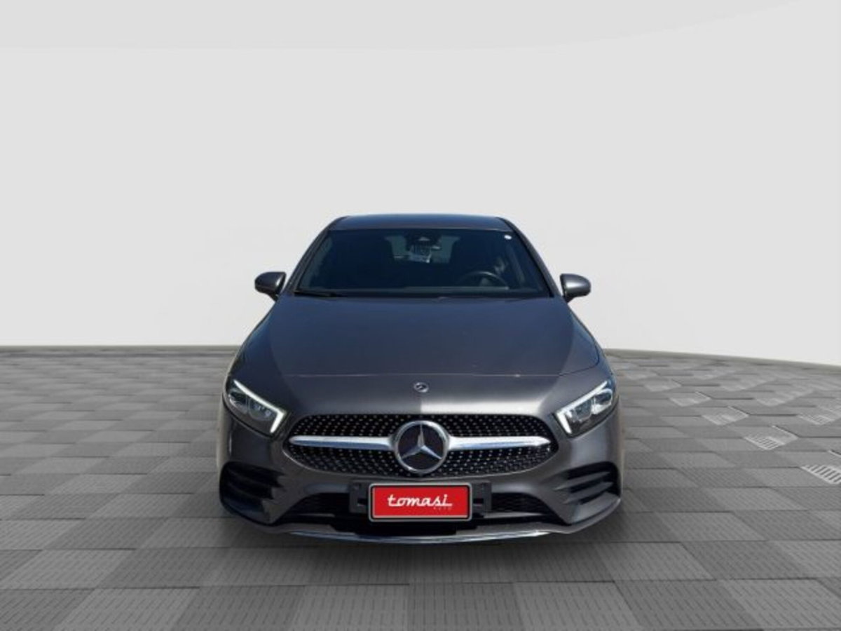 Mercedes-Benz Classe A 180 d Automatic Premium (8)