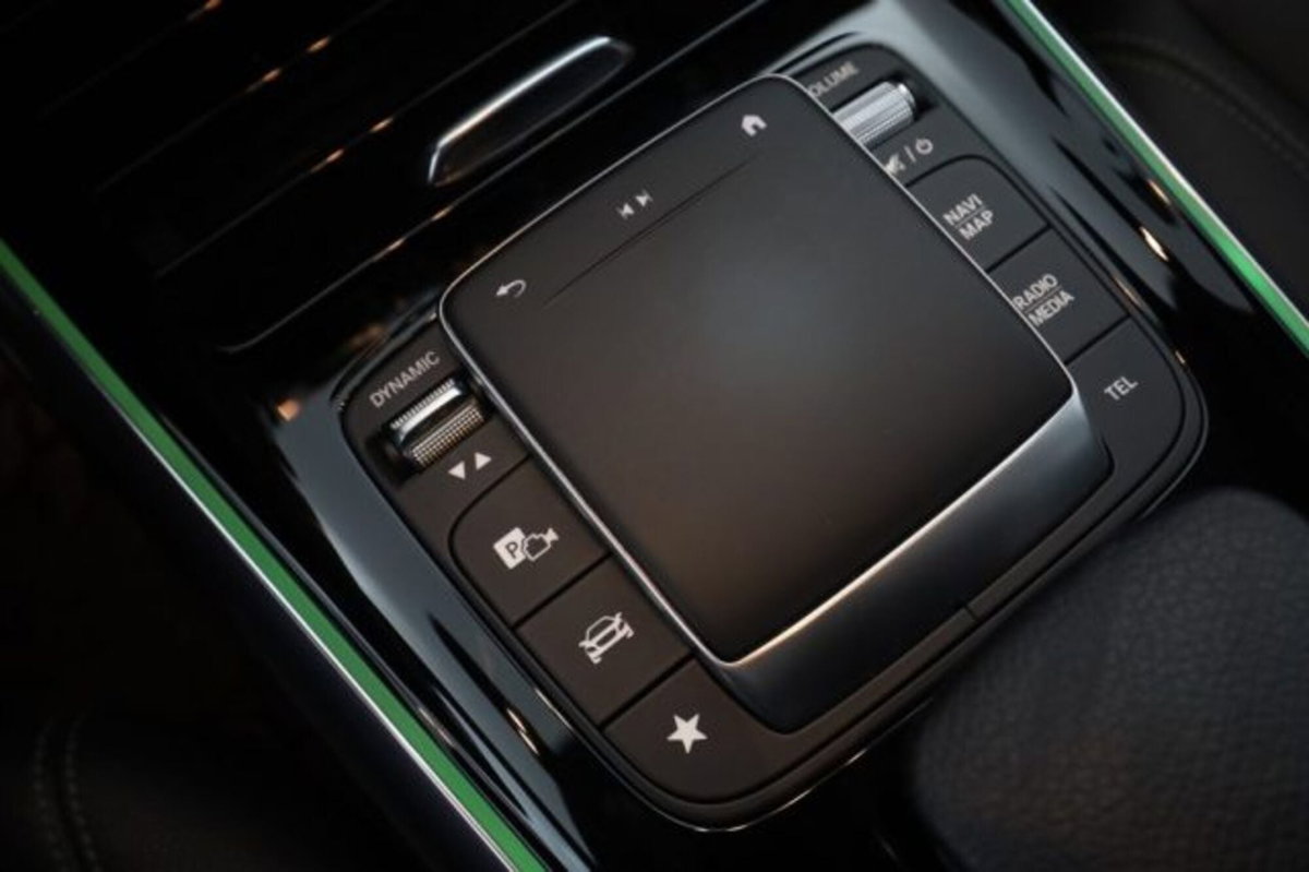 Mercedes-Benz CLA Shooting Brake 200 d Automatic 4Matic Shooting Brake Sport (14)