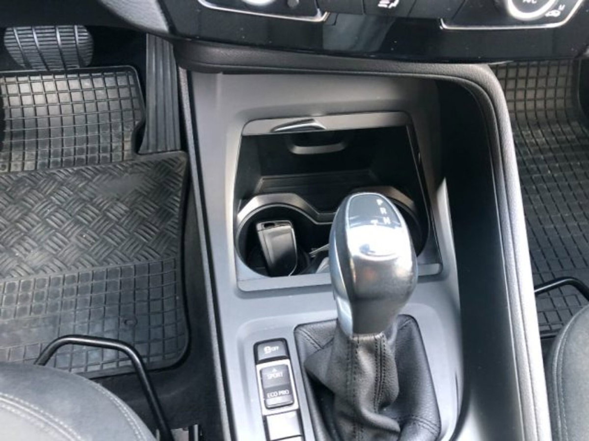 BMW X1 sDrive18d Business (16)
