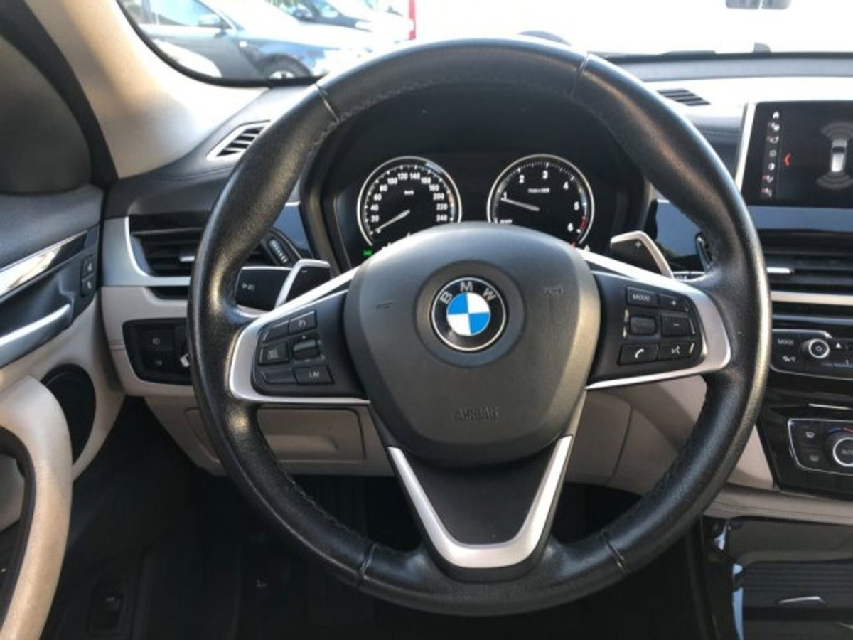 BMW X1 xDrive18d xLine Plus (14)