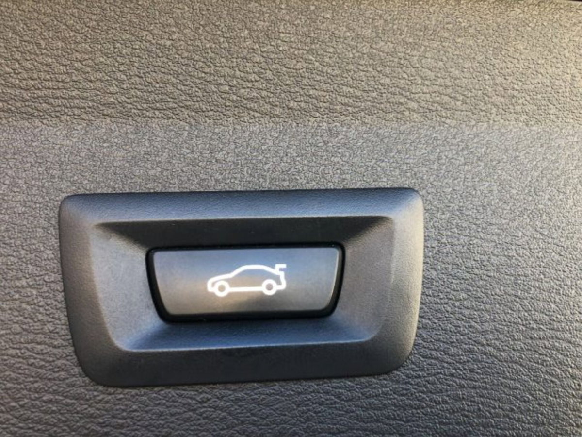 BMW X1 xDrive18d xLine Plus (9)