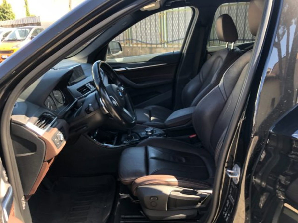 BMW X1 xDrive20d xLine Plus (12)