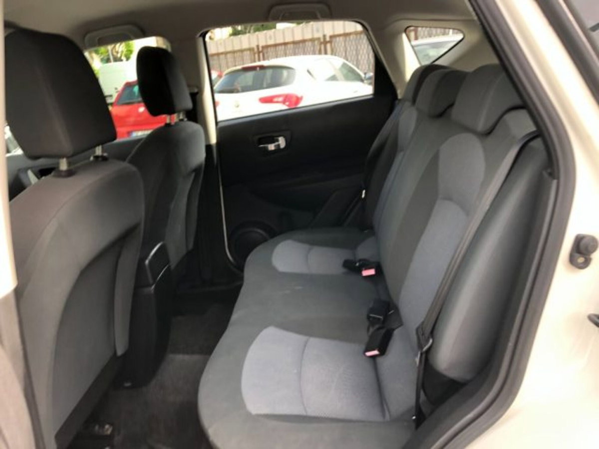 Nissan Qashqai 1.6 16V Visia (10)