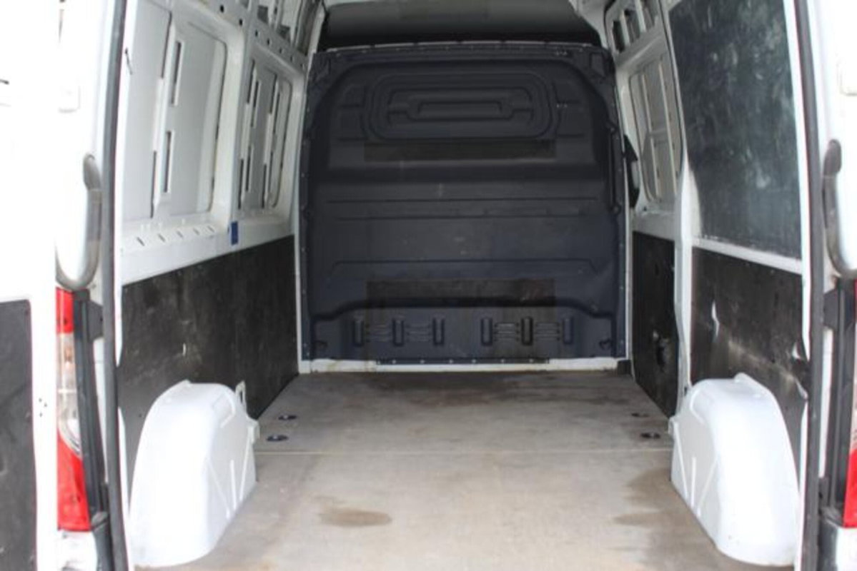 Mercedes-Benz Sprinter F39/35 314 CDI FWD TA Furgone (13)