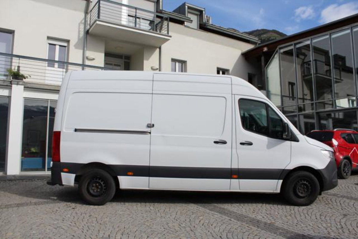 Mercedes-Benz Sprinter F39/35 314 CDI FWD TA Furgone (2)