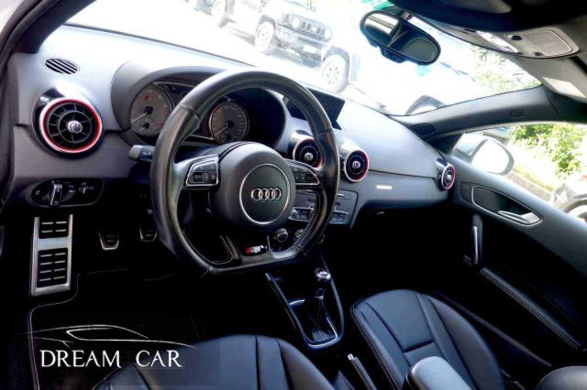 Audi S1 Sportback 2.0 TFSI quattro (9)