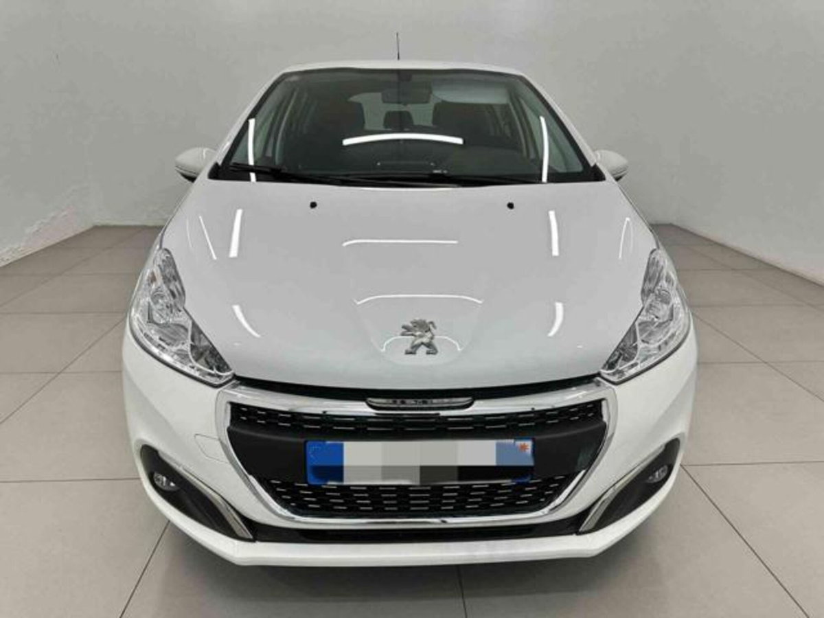 Peugeot 208 82 5 porte Allure (6)