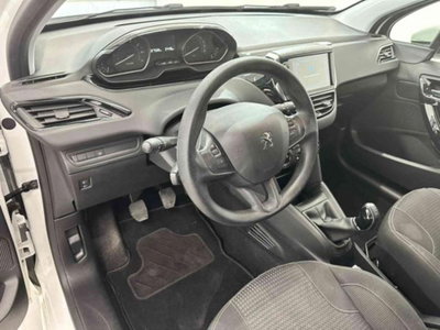 Peugeot 208 82 5 porte Allure (8)