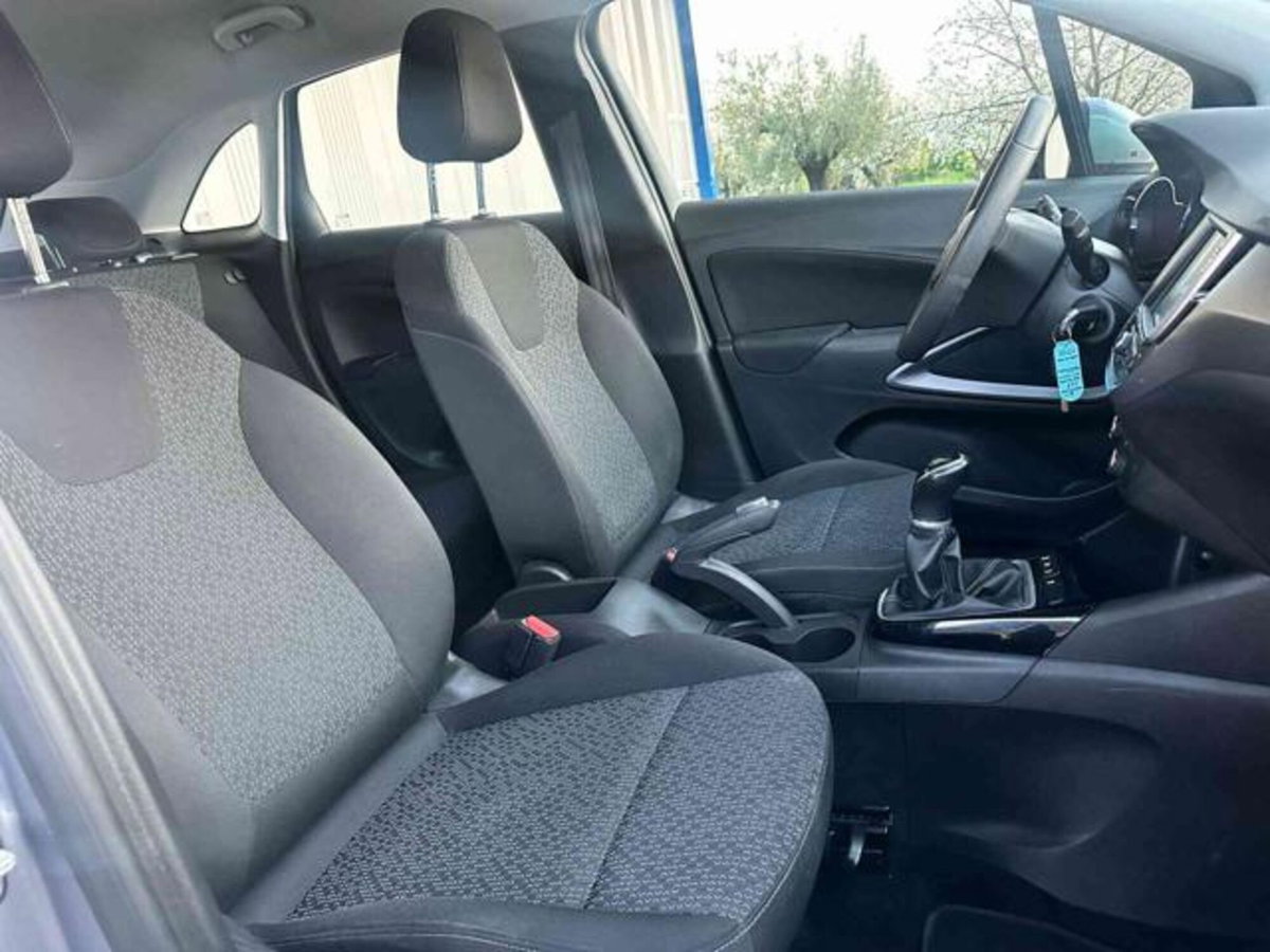 Opel Crossland X 1.2 12V Advance (9)