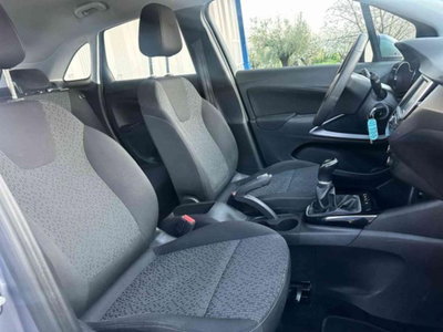 Opel Crossland X 1.2 12V Advance (9)