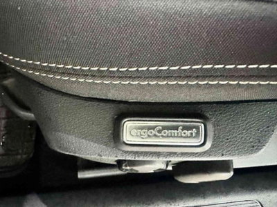 Volkswagen Passat Variant 2.0 TDI SCR EVO DSG Business (9)