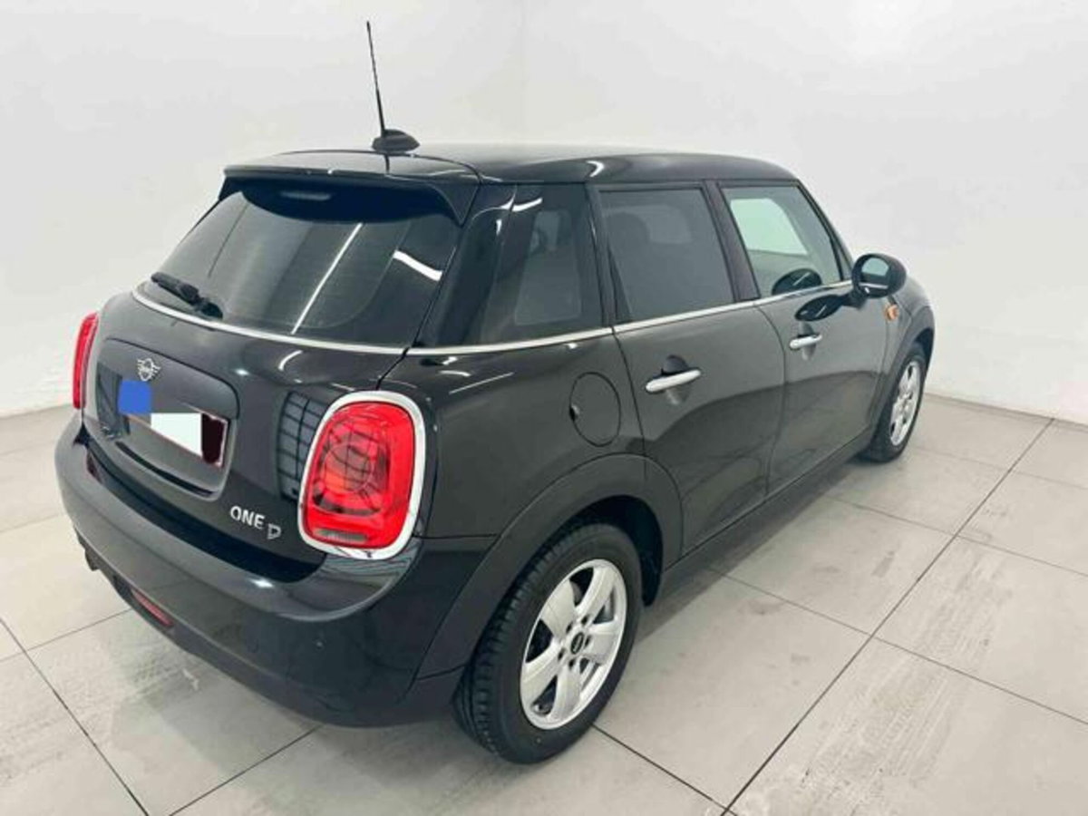 MINI Mini 1.5 One D Boost 5 porte (5)