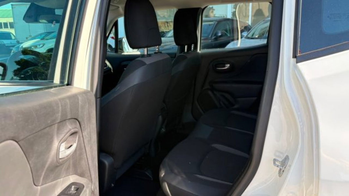 Jeep Renegade 1.0 T3 Limited (17)