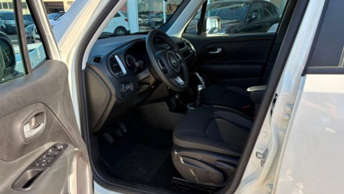 Jeep Renegade 1.0 T3 Limited (6)