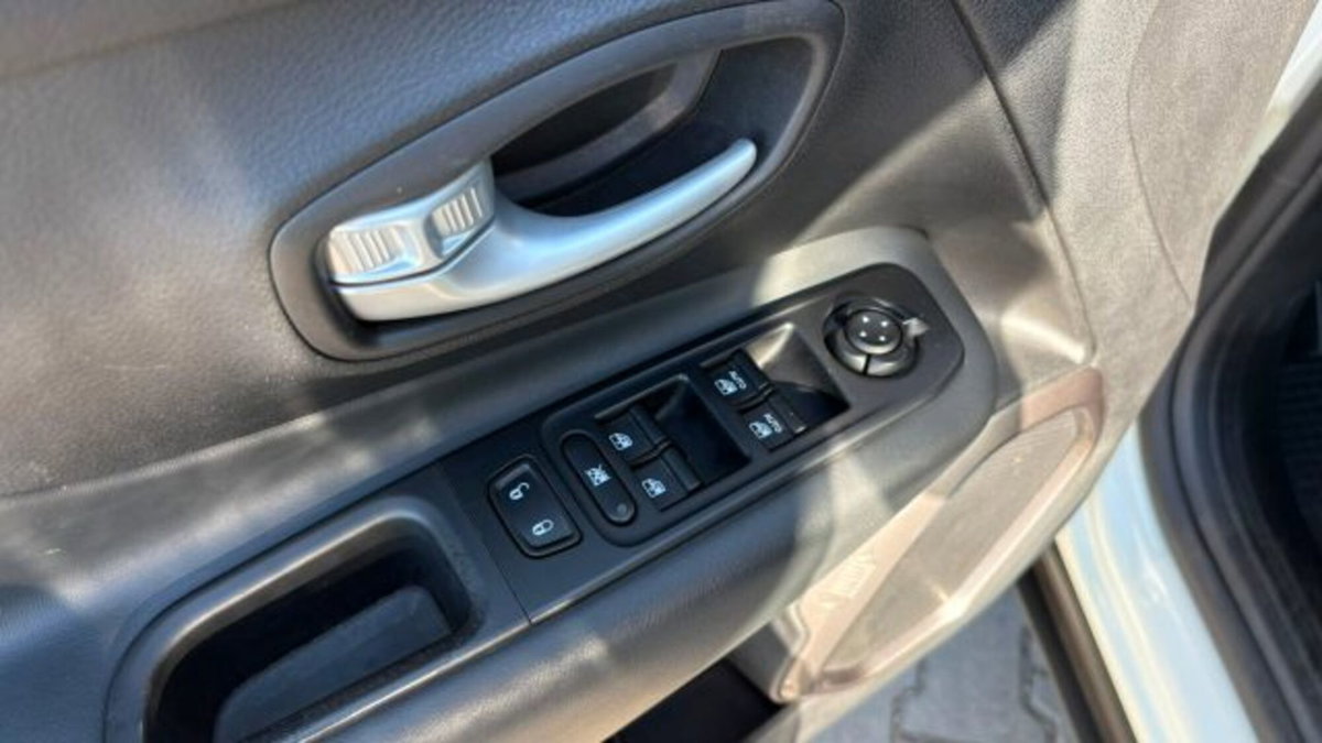 Jeep Renegade 1.0 T3 Limited (7)