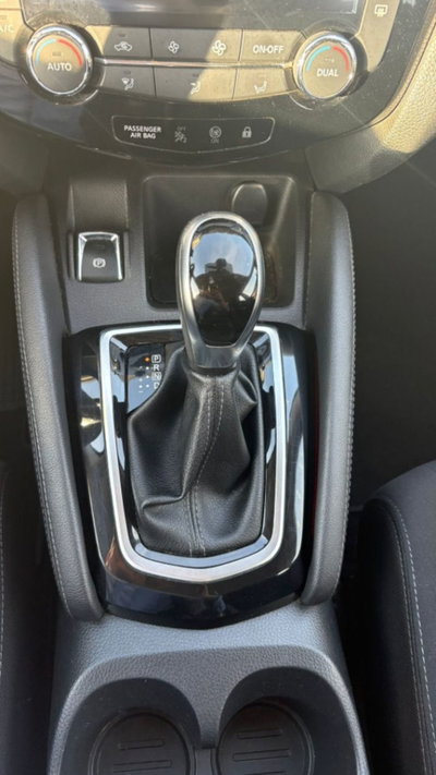 Nissan Qashqai 1.5 dCi 115 CV DCT Business (15)