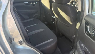Nissan Qashqai 1.5 dCi 115 CV DCT Business (18)