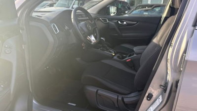 Nissan Qashqai 1.5 dCi 115 CV DCT Business (6)