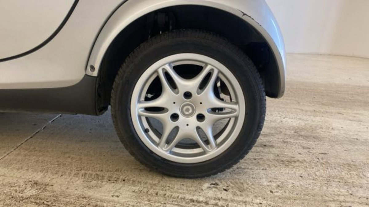 smart Fortwo Cabrio 700 cabrio passion (45 kW) (2)