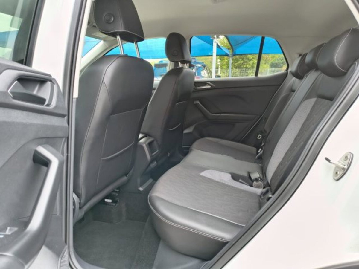 Volkswagen T-Cross 1.0 tsi Life 95cv (11)