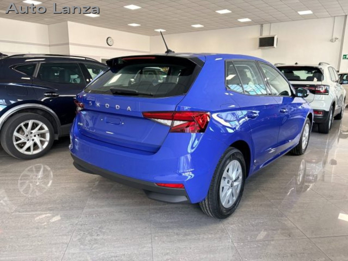 Skoda Fabia 1.0 mpi Selection 80cv (3)