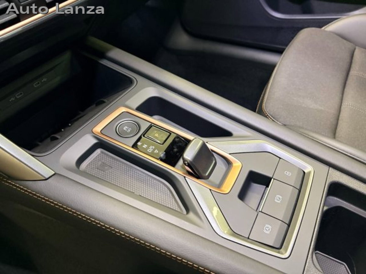 Cupra Formentor 1.5 e-hybrid Business 204cv dsg (10)