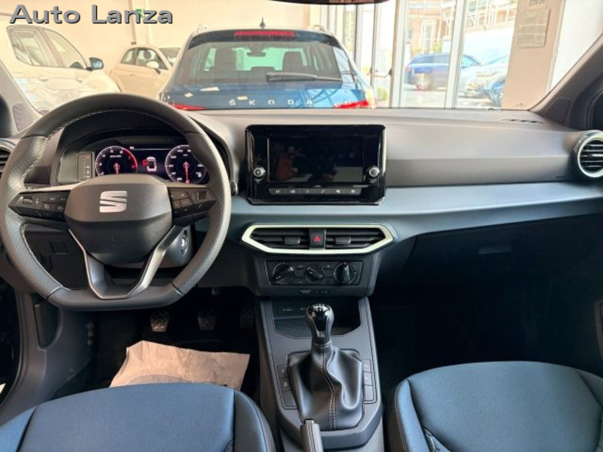 SEAT Arona 1.0 ecotsi Black Edition 115cv dsg (5)