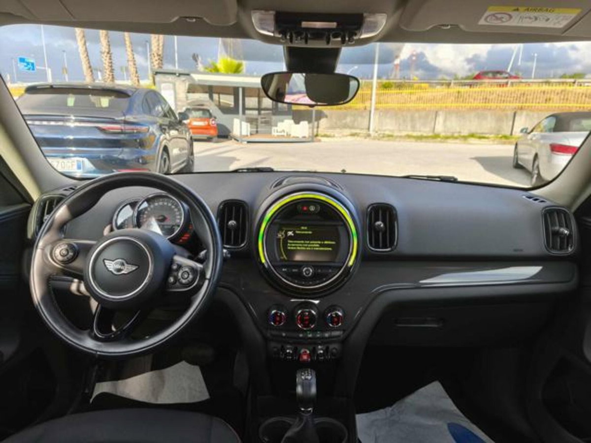 MINI Mini Countryman 2.0 Cooper D Business Countryman (11)