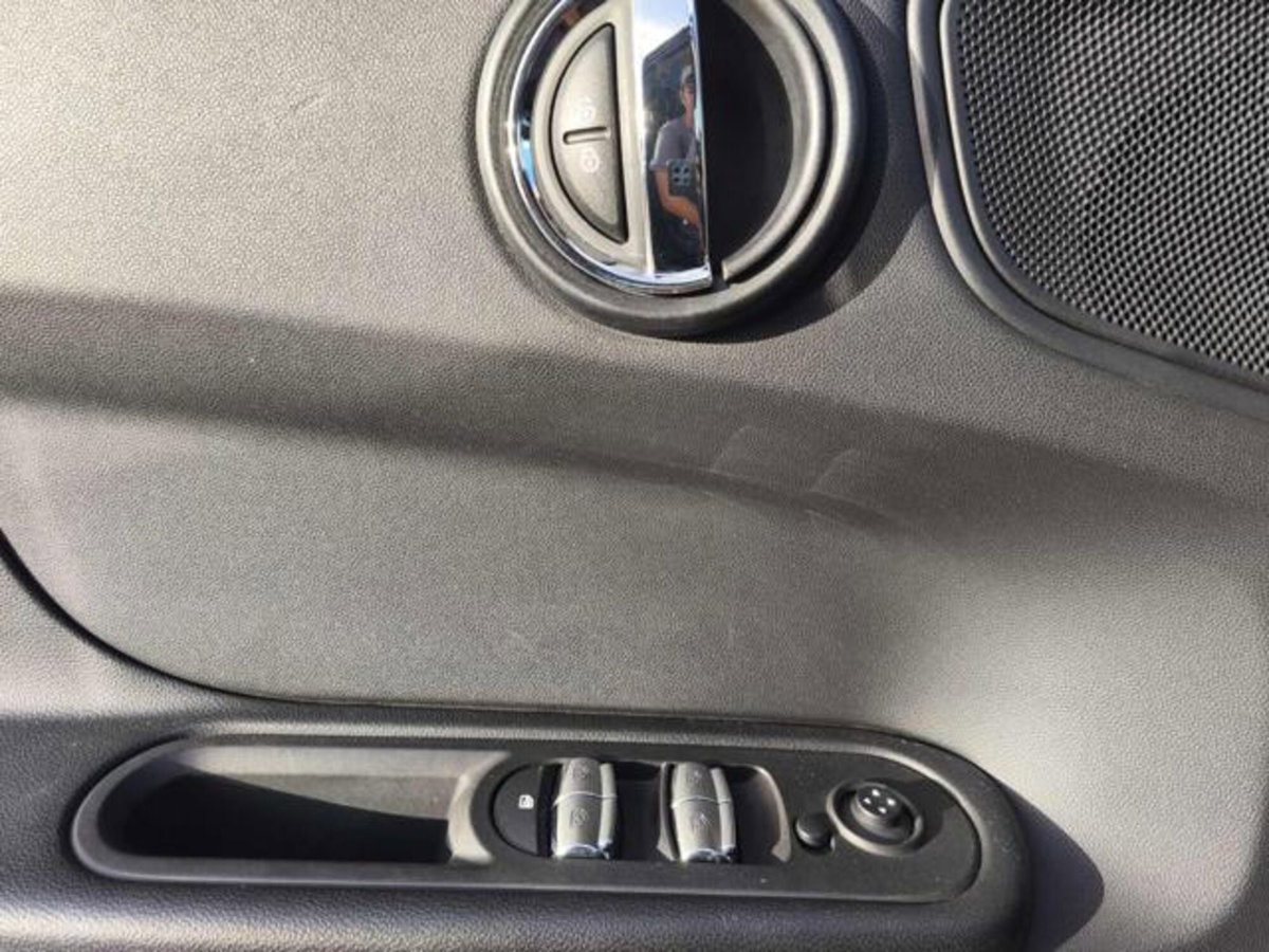 MINI Mini Countryman 2.0 Cooper D Business Countryman (18)