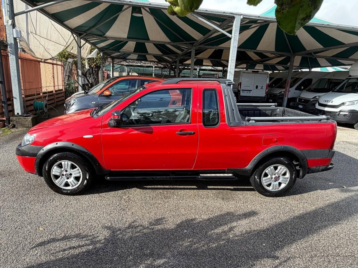 Fiat Strada 1.3 MJT Pick-up Cabina Lunga Adventure (3)