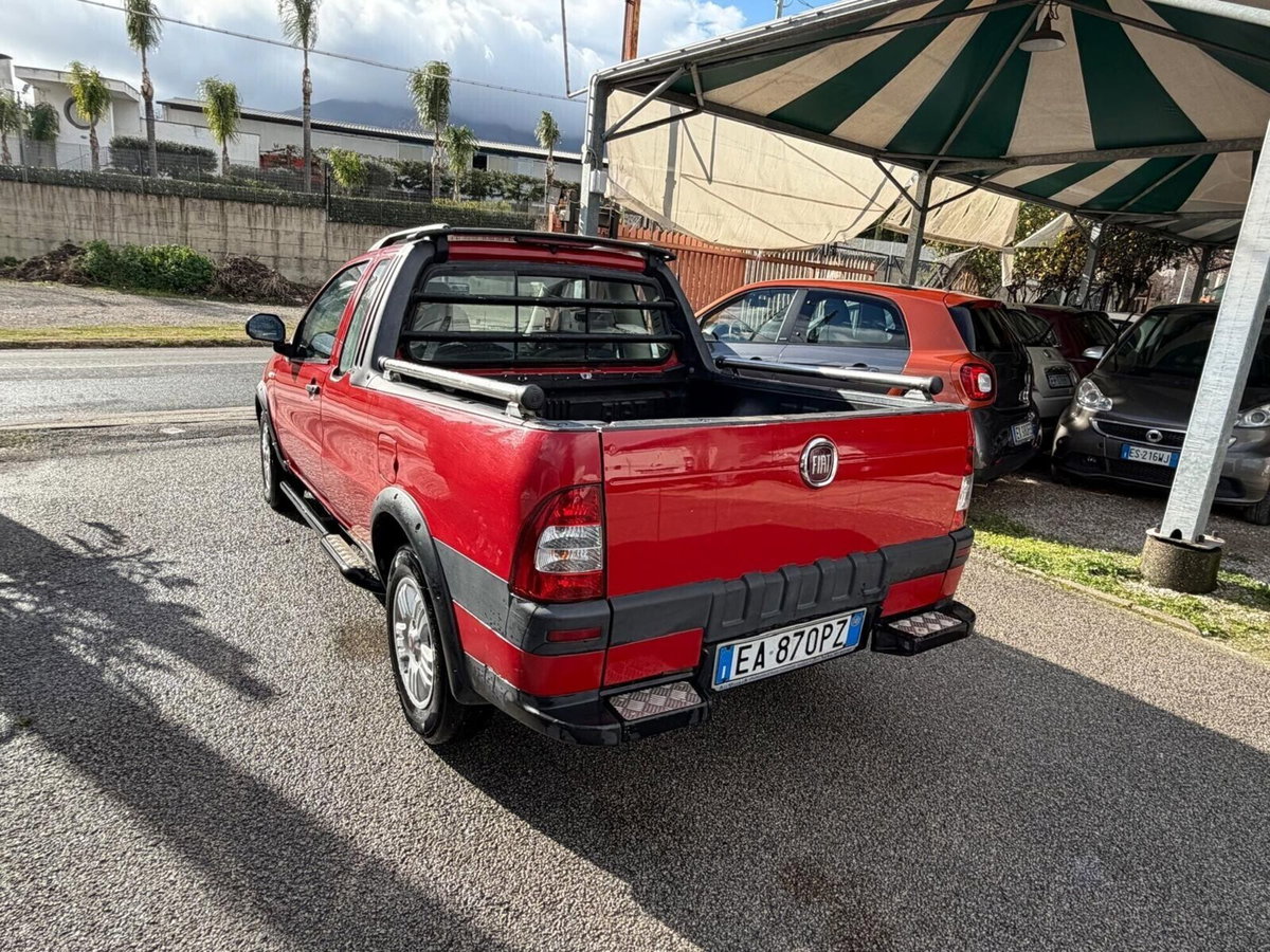 Fiat Strada 1.3 MJT Pick-up Cabina Lunga Adventure (4)