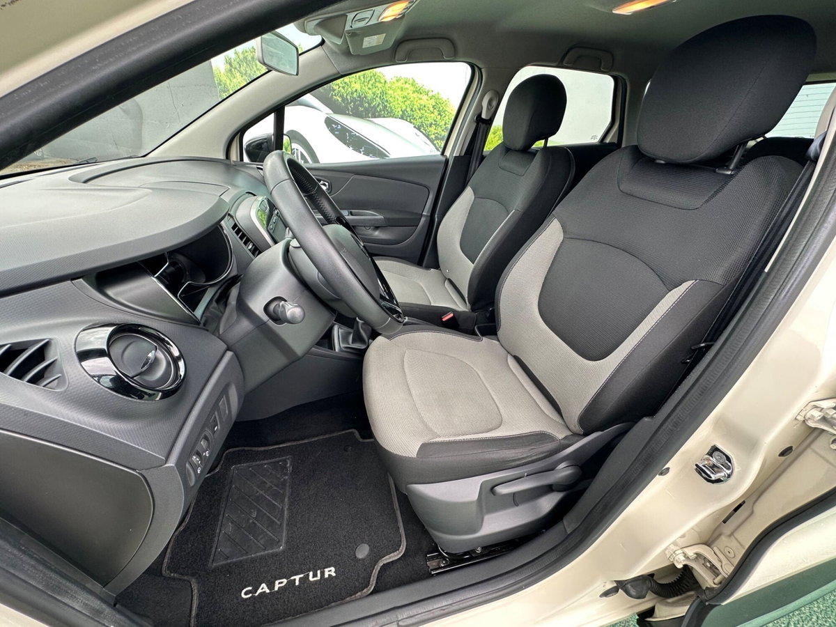 Renault Captur 1.5 dCi 8V 90 CV Start&Stop Wave (7)