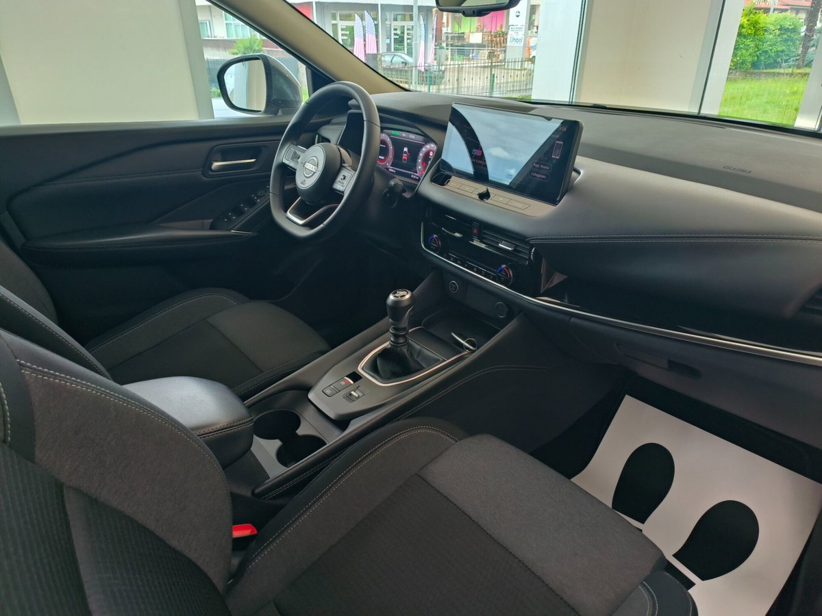 Nissan Qashqai 1.3 mhev N-Connecta 2wd 140cv (12)