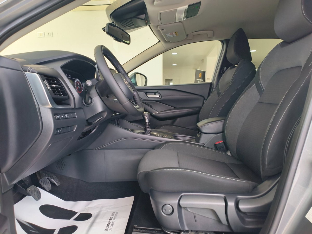 Nissan Qashqai 1.3 mhev N-Connecta 2wd 140cv (13)