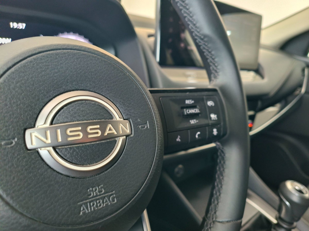 Nissan Qashqai 1.3 mhev N-Connecta 2wd 140cv (18)