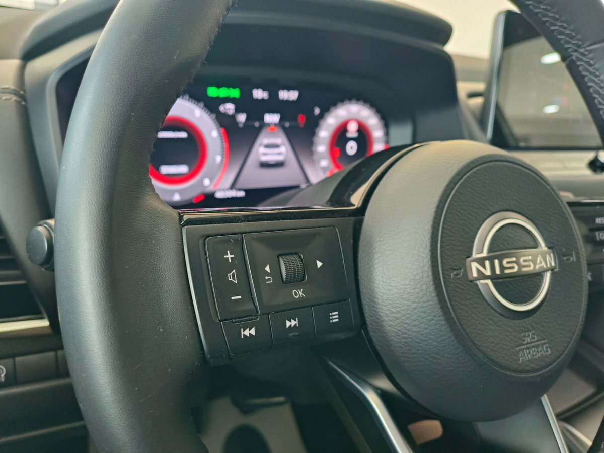Nissan Qashqai 1.3 mhev N-Connecta 2wd 140cv (19)