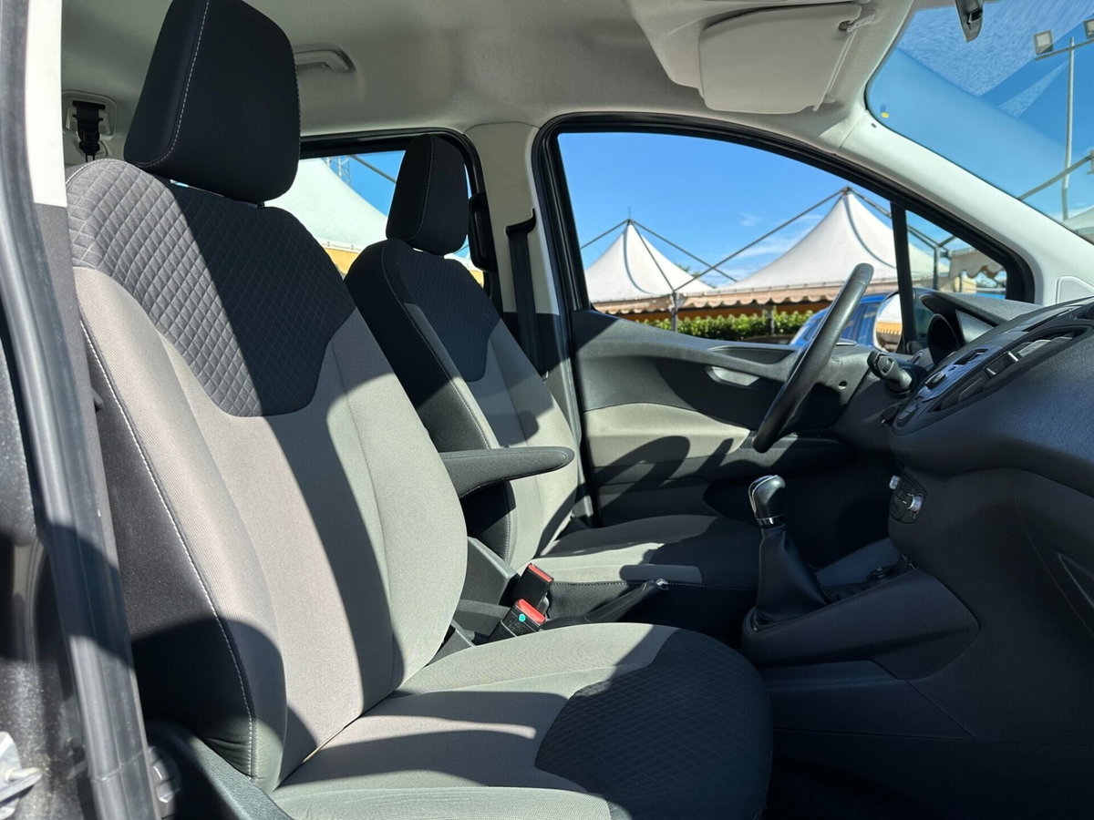 Ford Tourneo Connect 1.0 EcoBoost Plus (14)