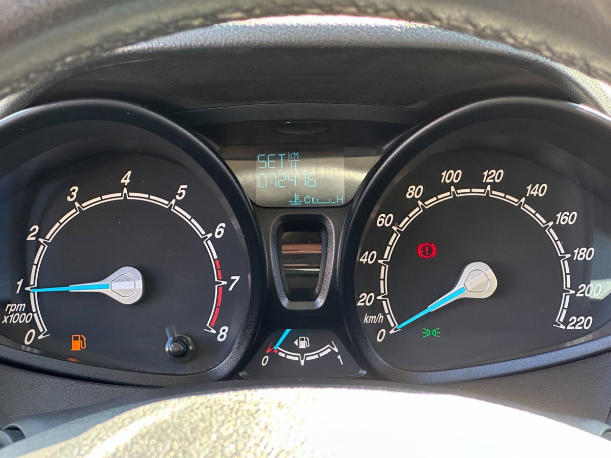Ford Tourneo Connect 1.0 EcoBoost Plus (17)