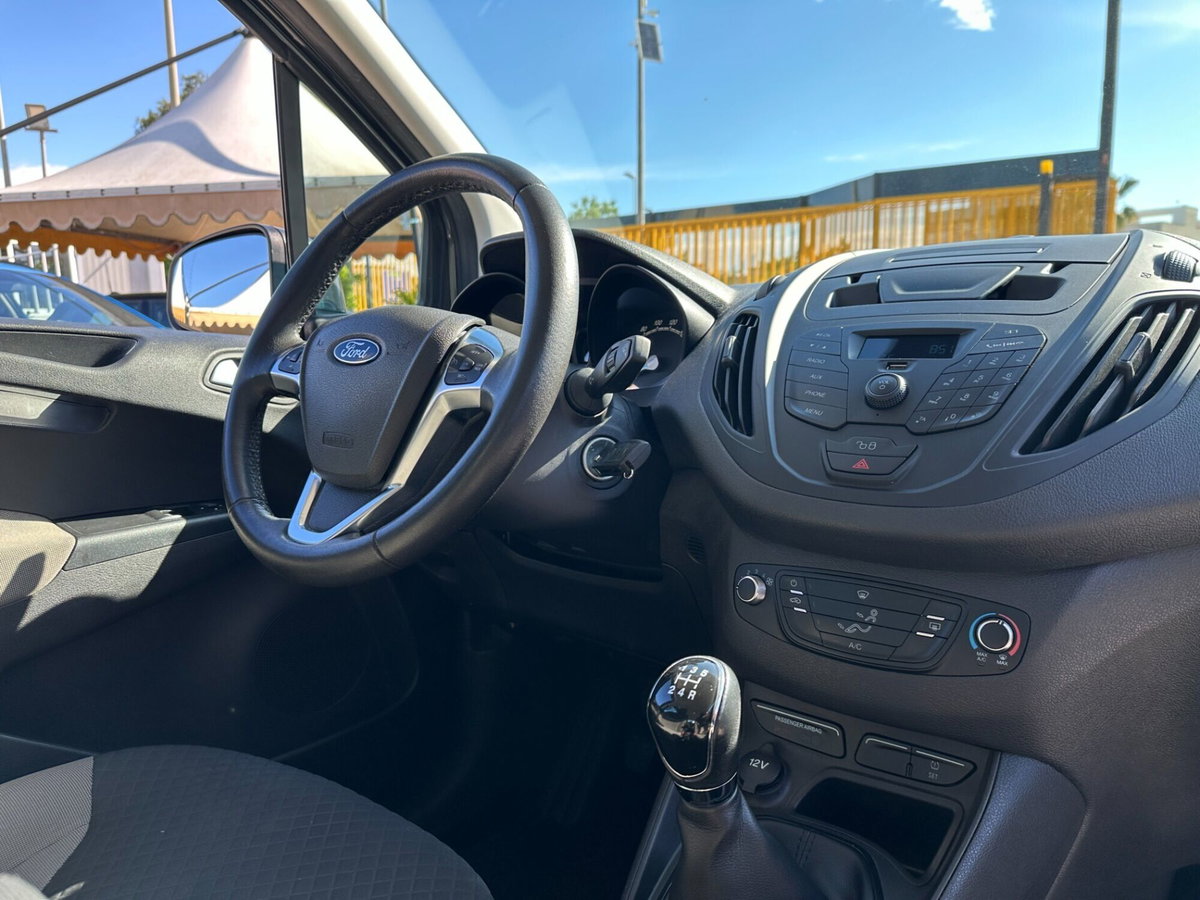 Ford Tourneo Connect 1.0 EcoBoost Plus (18)