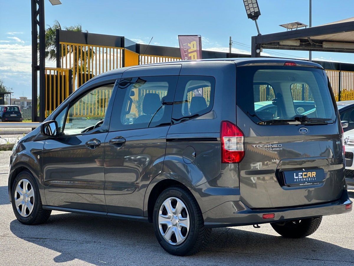 Ford Tourneo Connect 1.0 EcoBoost Plus (5)