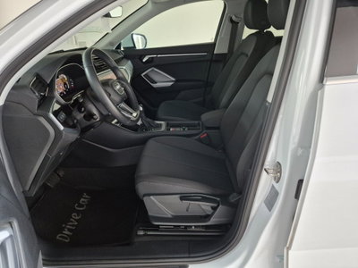 Audi Q3 45 TFSI e S tronic Business (12)