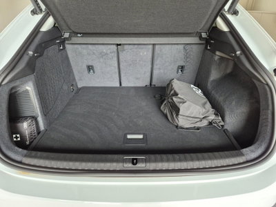Audi Q3 45 TFSI e S tronic Business (14)